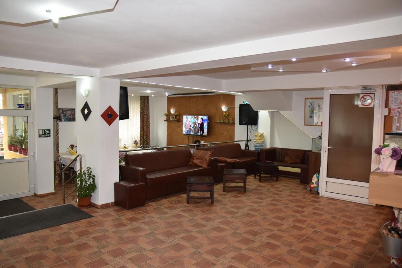 Pensiunea Steluta Predeal Bagian luar foto